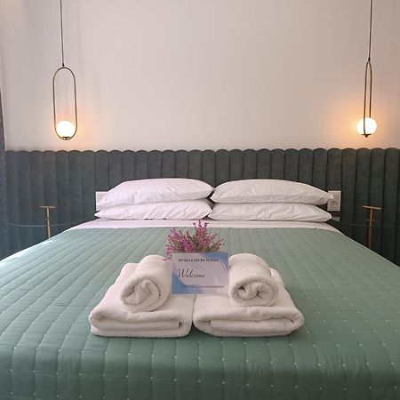 Corfu  Muses Luxury Suites מראה חיצוני תמונה